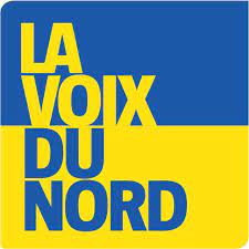 Le prix Polartifice a été remis dimanche après-midi sous un grand soleil et sur la plage. La médiathèque propose une rencontre mensuelle à un groupe de lecteurs. Ce groupe nommé Sang d’encre, a choisi le lauréat du prix Polartifice. La palme revient à Céline de Roany pour son livre « À corps perdus ».